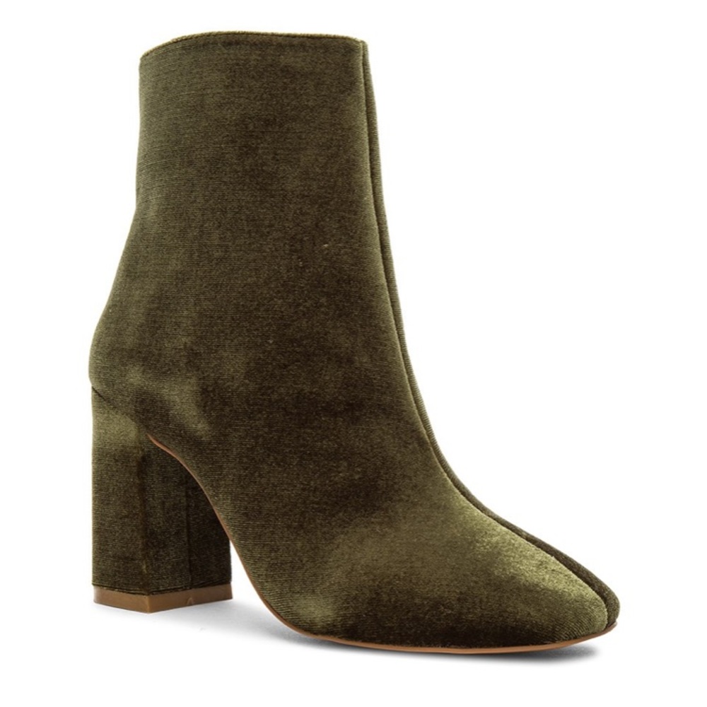 NWT Revolve Jaggar Blocked Velvet Bootie in Khaki
